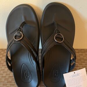 Strole Casual Shoes Womens Leather Upper Horizon Flip Flop